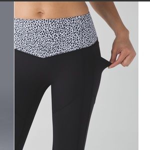 EUC lululemon all the right places